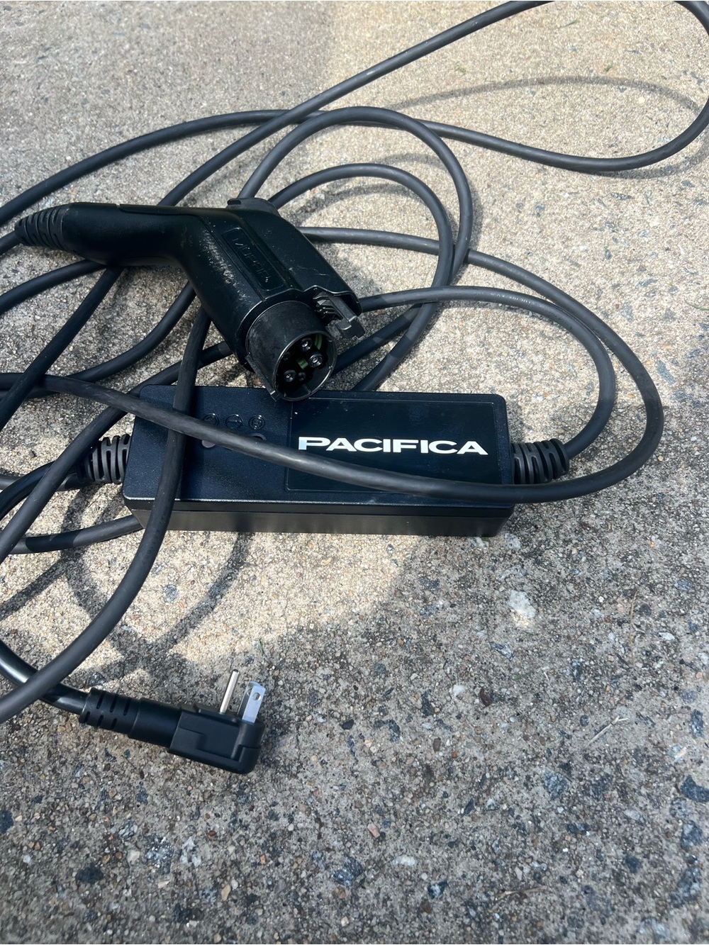Pacifica Black EV Charging Cable with Plug and Control Module